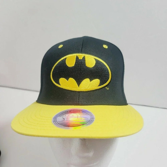 Dc Comic Men's Batman Hat Back Snap Button & Top Solid Black/yellow OS - Picture 2 of 5